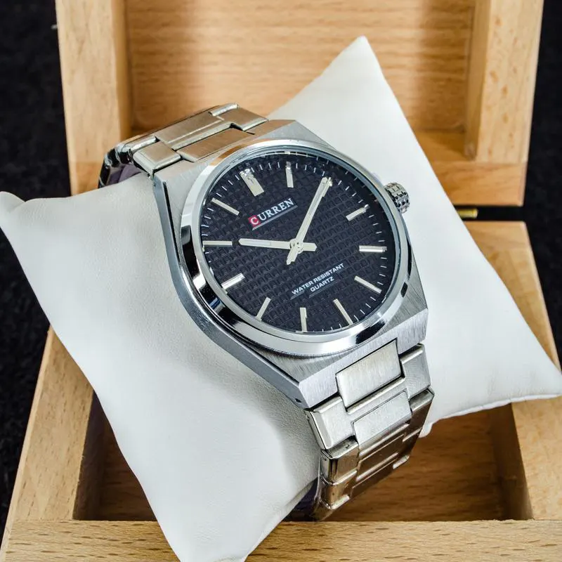 Curren qUARTZ Black Dial Silver-tone Men's Watch- 8439
